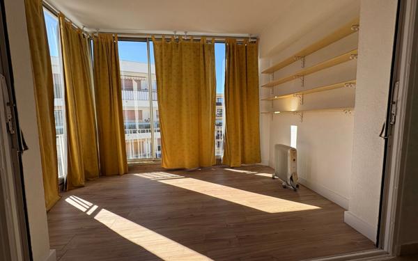 Appartement à louer    2 pièces •  Cagnes-sur-Mer