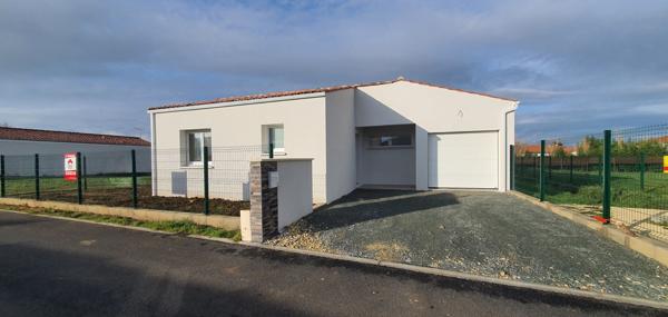 Maison neuve Echillais 4 pièce(s) 98.35 m2 avec belles prestations