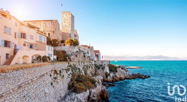 Appartement à vendre 5 pièces 132 m² Antibes