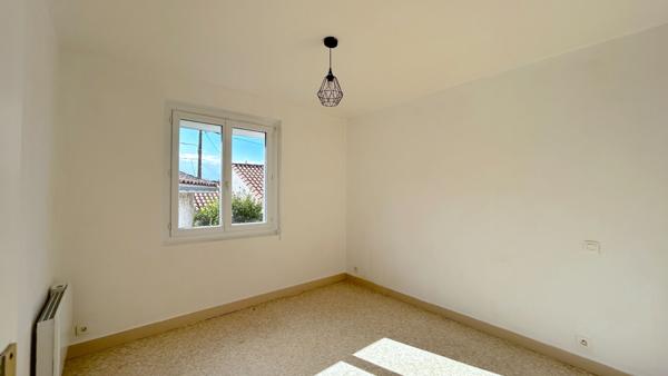 Maison 4 pièces à louer à Blaye - 77,36 m² en bon état , Blaye