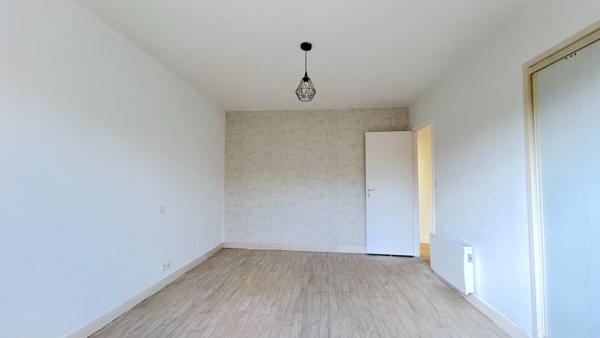 Maison 4 pièces à louer à Blaye - 77,36 m² en bon état , Blaye