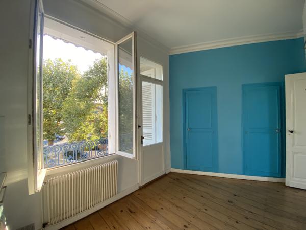 Maison 6 pièce(s) 3 chambre(s) 115 m²