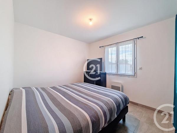 Maison à vendre  4 pièces - 81 m2 RAPHELE LES ARLES - 13