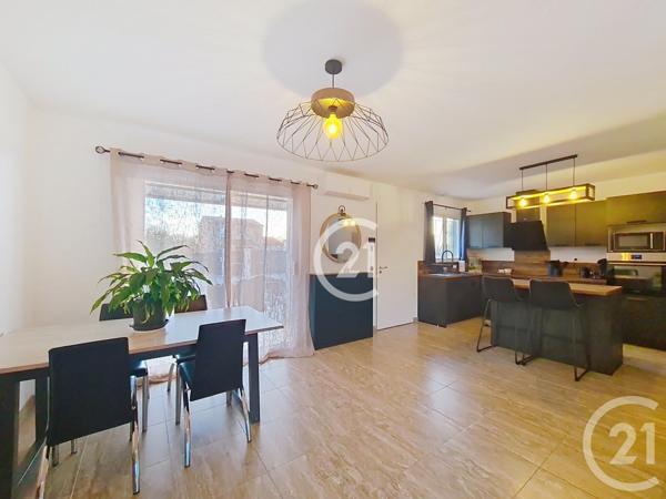 Maison à vendre  4 pièces - 81 m2 RAPHELE LES ARLES - 13