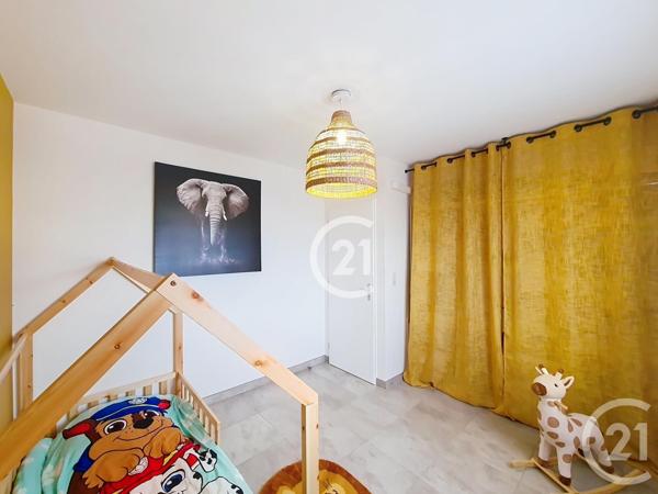 Maison à vendre  4 pièces - 81 m2 RAPHELE LES ARLES - 13