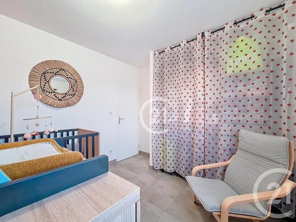 Maison à vendre  4 pièces - 81 m2 RAPHELE LES ARLES - 13