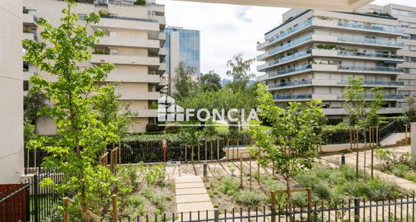 Location Appartement 3 pièces 61.88 m² - Neuilly-sur-seine 92200