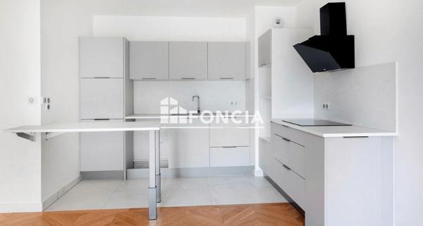 Location Appartement 3 pièces 61.88 m² - Neuilly-sur-seine 92200