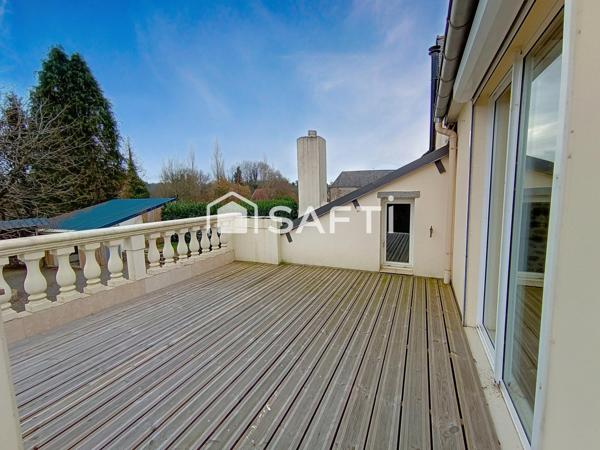 Safti-Benjamin Marcouiller vous propose : maison 7 pièces avec piscine.