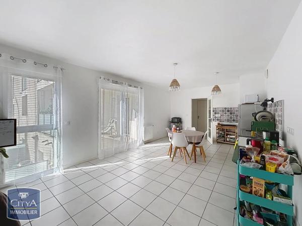 Appartement à louer 3 pièces 63.4m²