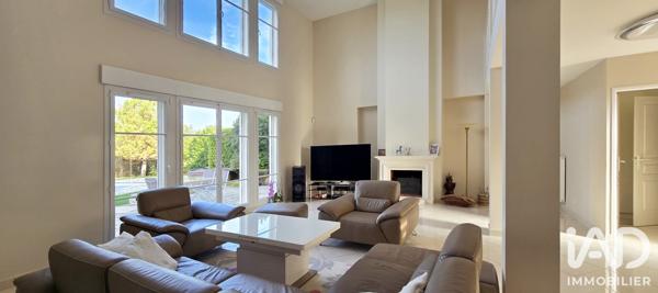 Maison à vendre 8 pièces 228 m² Magny-le-Hongre