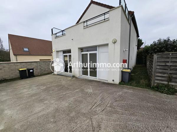 Location                                                      Appartement
                        
                     4 pièces                      69 m2                     à Saintry-sur-Seine