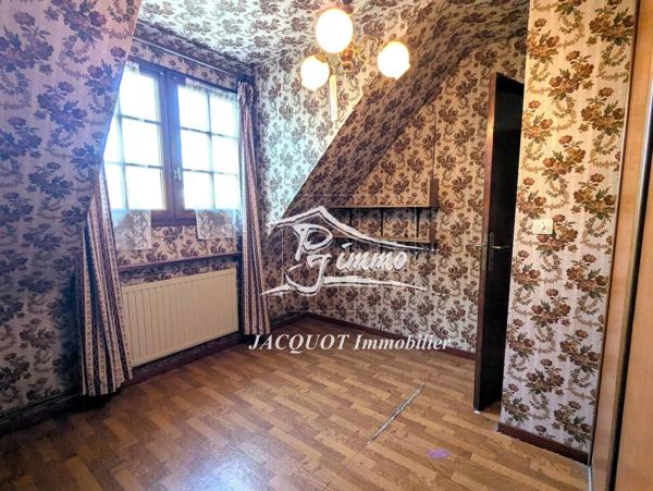 HALLUIN MAISON INDIVIDUELLE A TRAVAUX - 108 m² 4 CHBS JARDIN GARAGE