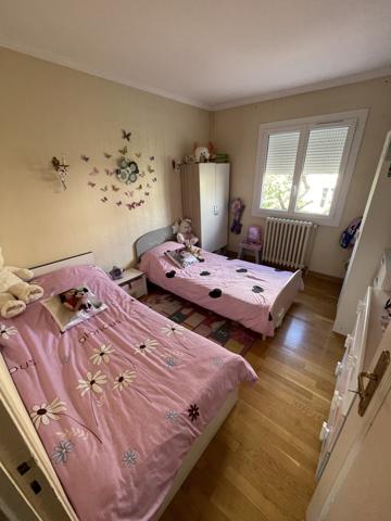 Maison 5 pièce(s) 3 chambre(s) 94 m²