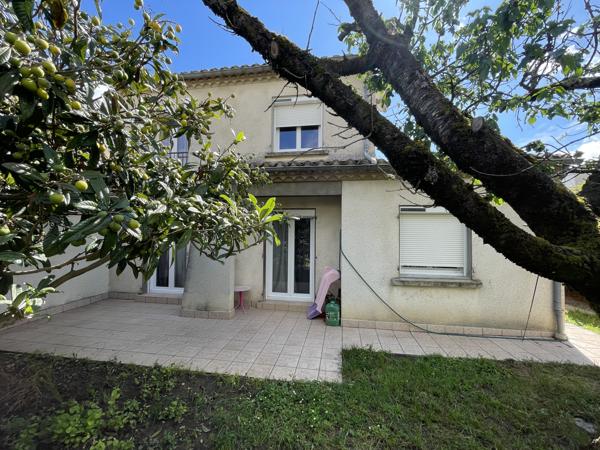 Maison 5 pièce(s) 3 chambre(s) 94 m²