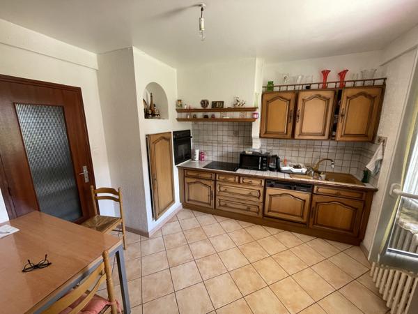 Maison 5 pièce(s) 3 chambre(s) 94 m²