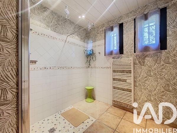 Maison à vendre 6 pièces 171 m² Rochemaure