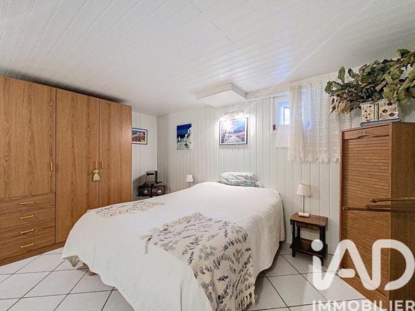 Maison à vendre 6 pièces 171 m² Rochemaure