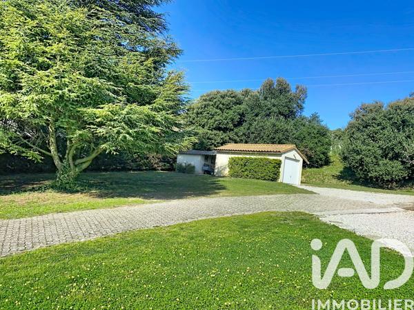 Maison à vendre 6 pièces 171 m² Rochemaure