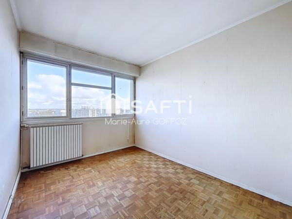 Le Bouscat – Dernier étage avec vue dégagée, à deux pas du tram D et du parc de la Chêneraie !