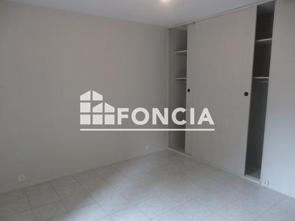 Location Appartement 2 pièces 64.95 m² - 44/46/48 AVENUE DU LOUP Pau 64000