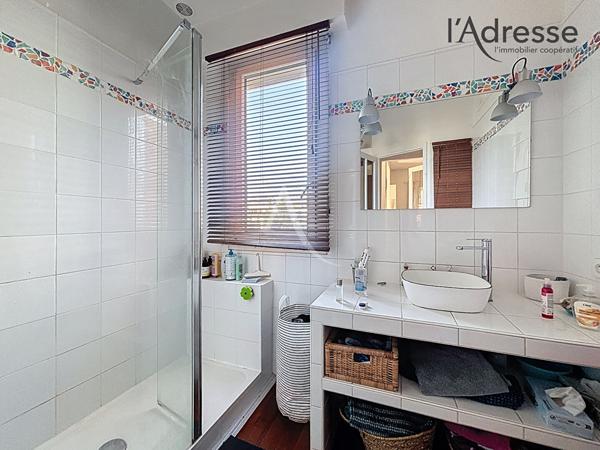 SURESNES ? Quartier Paul Bert ? Maison d'Exception de 180m² avec Dépendance et Jardins Intimistes