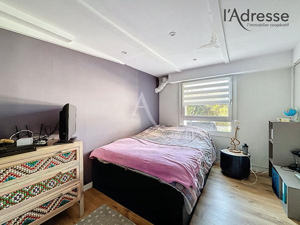 SURESNES ? Quartier Paul Bert ? Maison d'Exception de 180m² avec Dépendance et Jardins Intimistes