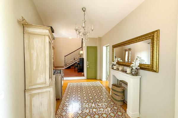 Elégante Villa Niçoise avec piscine