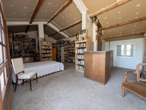 Maison
         6 pièces
        - 295 m² 1 158 000 € *