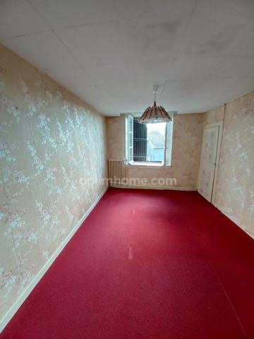 Maison à vendre en exclusivité!! 3 chambres, jardin et garage à QUINCY LANDZECOURT