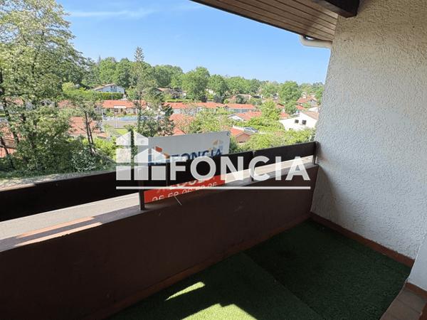 Location Appartement 2 pièces 45.5 m² - Saint Pierre Du Mont 40280