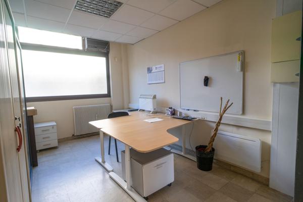 Local Commercial + Bureaux 123m² Chambéry (73000)