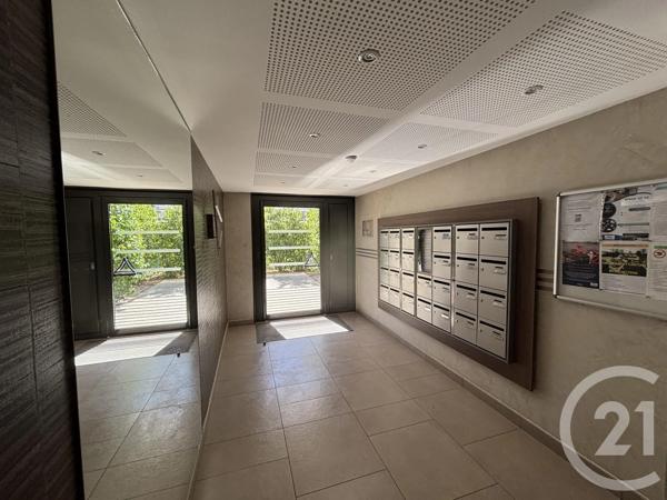Appartement F4 à vendre  4 pièces - 71,13 m 2   MENNECY  - 91