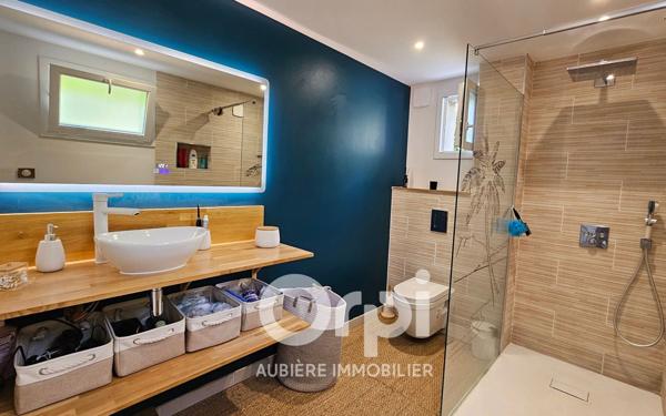 Maison à vendre    5 pièces • 165 m2 Tallende