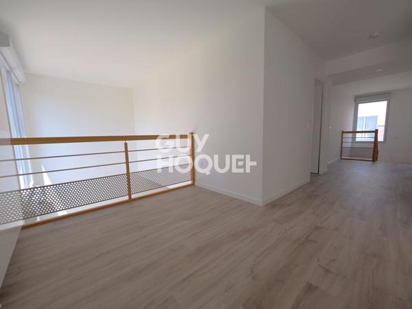 Appartement à vendre de 5 pièces de 122 m²