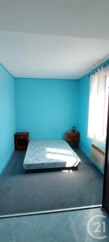Immeuble à vendre  175 m 2   NIBELLE  - 45