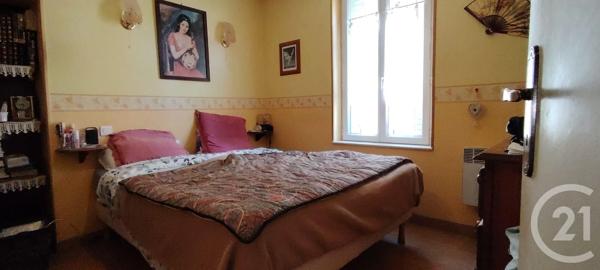 Immeuble à vendre  175 m 2   NIBELLE  - 45