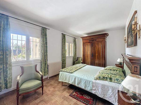 Maison à vendre  8 pièces - 278,39 m2 BEAUCAIRE - 30