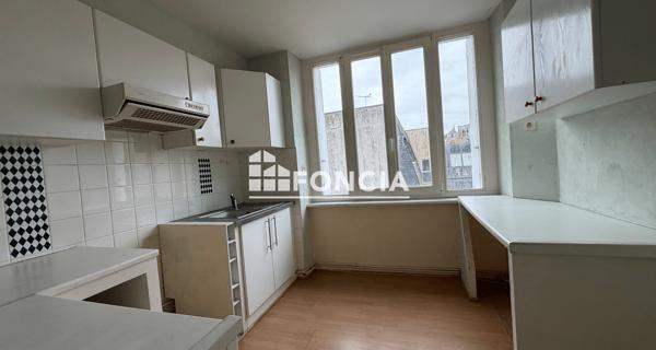 À vendre Appartement 3 pièces 91.35 m² - Douarnenez 29100