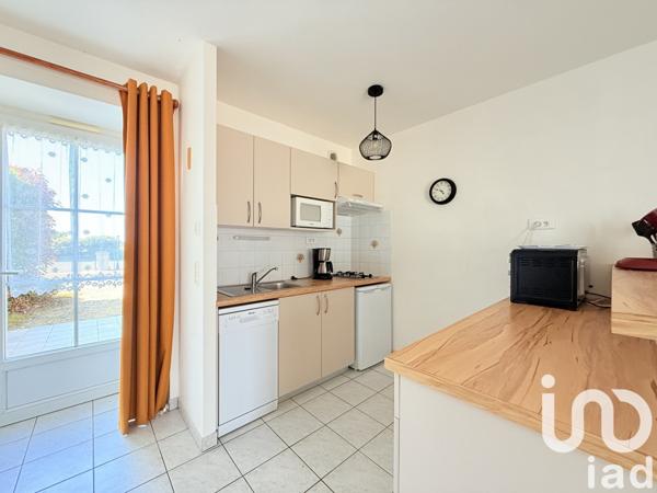 Gîte 10 pièces de 203 m² à Saint-Méloir-des-Ondes (35350)