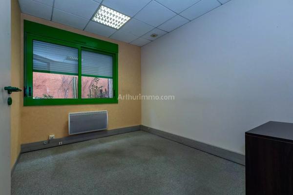 Vente Local commercial 135 m2 à Bourgoin-Jallieu