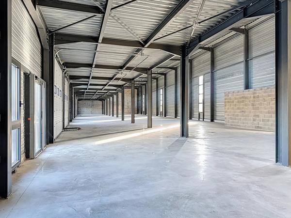 Vente Local commercial 1 pièces 319 m2 à Bourgoin-Jallieu