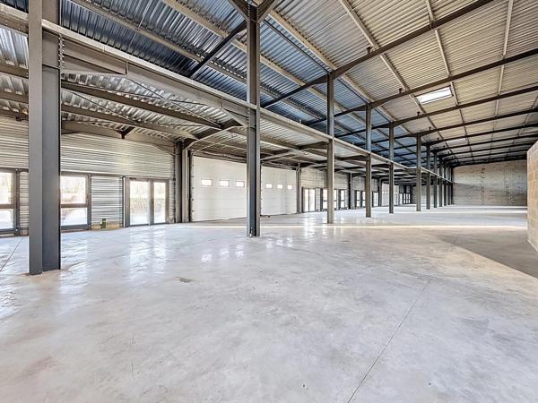 Vente Local commercial 1 pièces 319 m2 à Bourgoin-Jallieu