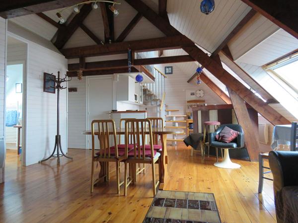 LESCONIL - Immeuble sur le port Lesconil (29740)