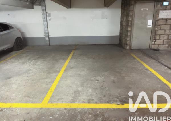 Parking à vendre 12 m² Paris 13