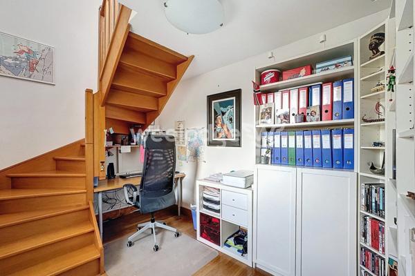 Maison à vendre 8 pièces de 143 m² à Maurecourt