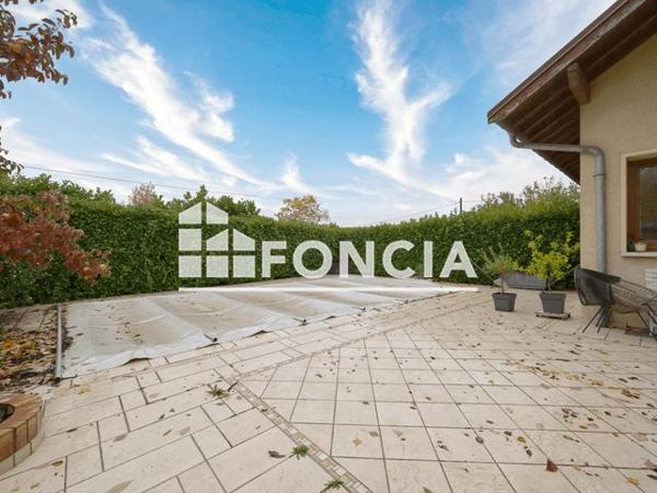 À vendre Maison 5 pièces 145 m² - Porte-de-savoie 73800