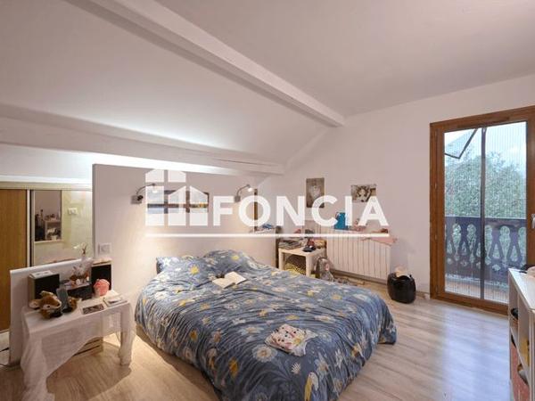 À vendre Maison 5 pièces 145 m² - Porte-de-savoie 73800