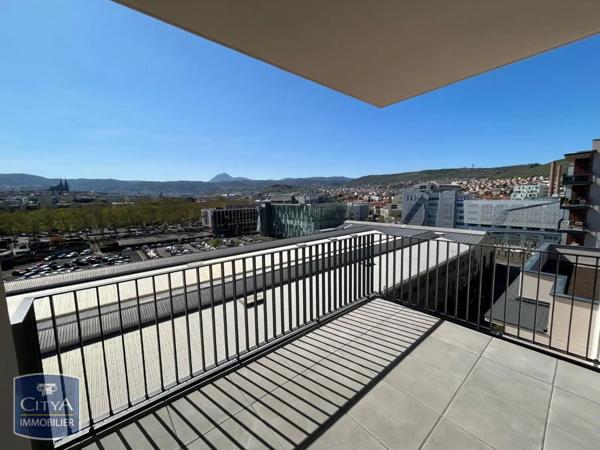 Appartement à louer 4 pièces 79.43m²