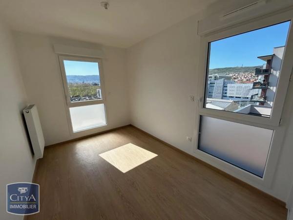 Appartement à louer 4 pièces 79.43m²